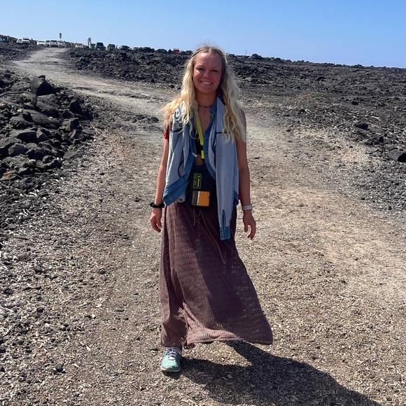 Meet your Posher, Sereena - Picture 10 of 15